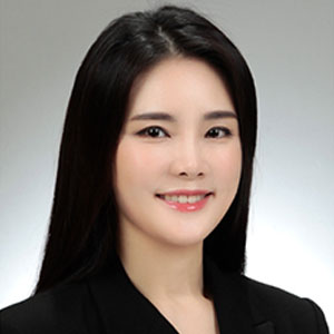 Eun Hye Lee